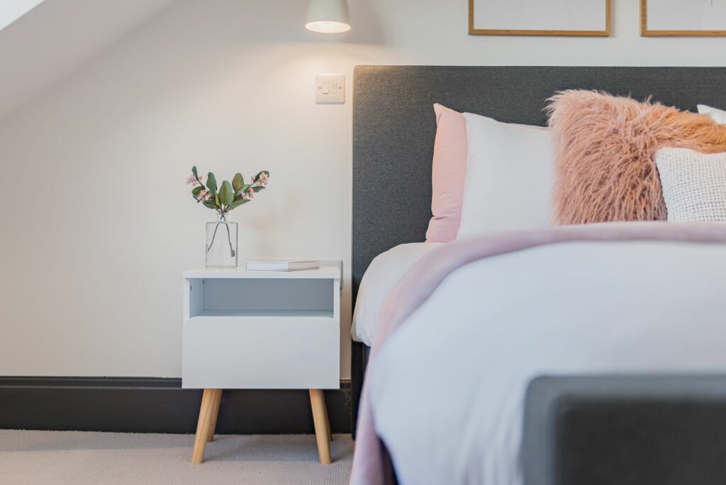 Basic yet elegant bedroom corner arrangement.